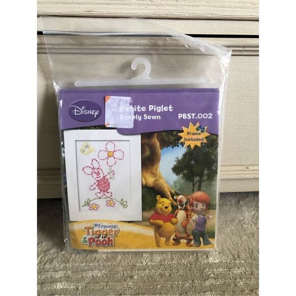 Disney Petite Piglet Simply Sewn Stitching - Picture 8 of 8